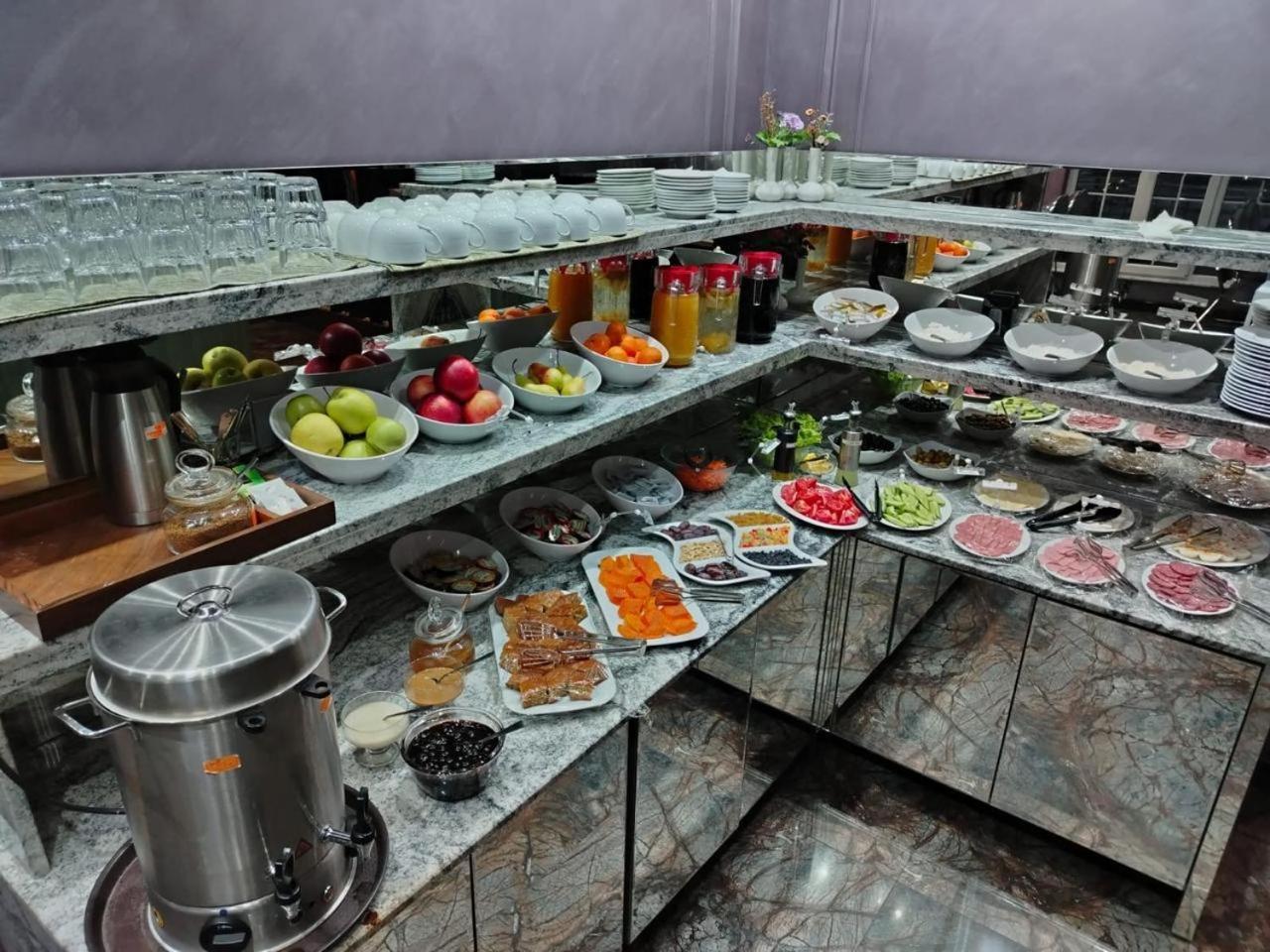 Home Suites Baku-Halal Hotel Zewnętrze zdjęcie